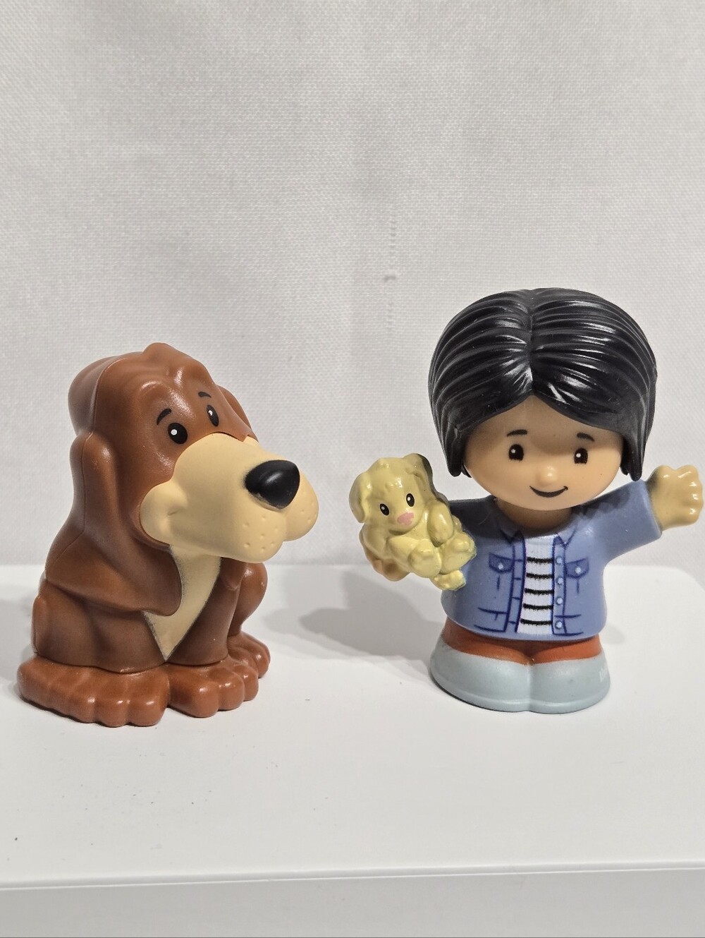 Fisher Price Little People Pair Veterinarian w Pup & Dog Bruno (Cinderella) GUC